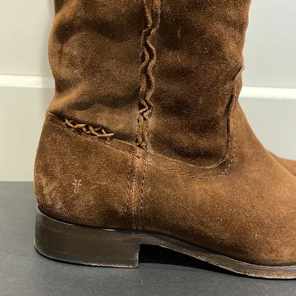 Frye Boots Brown Suede 6M EUC - Picture 3 of 8
